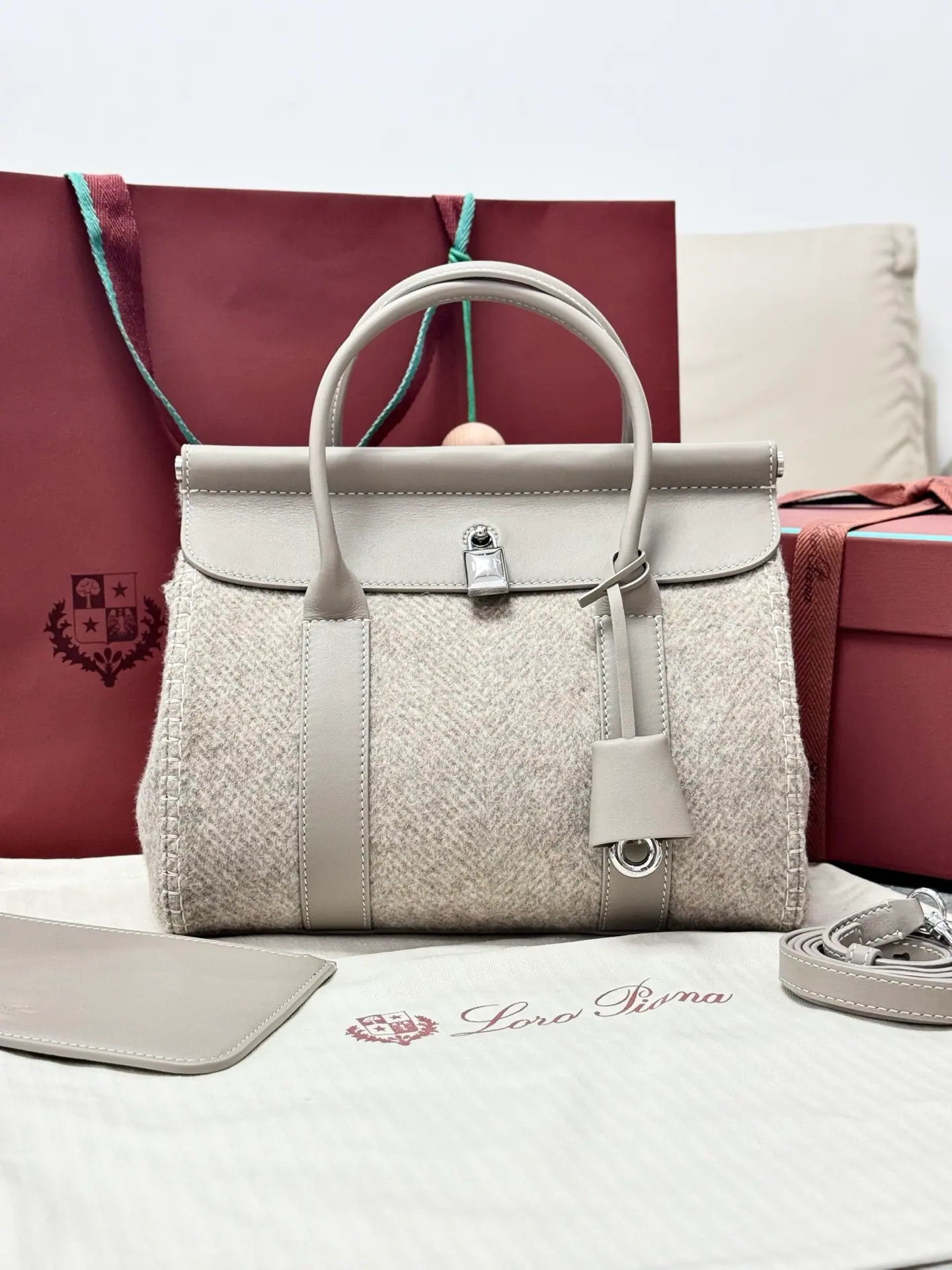 Loro Piana Room 包 L25 FAP6560 25×18×12.5cm