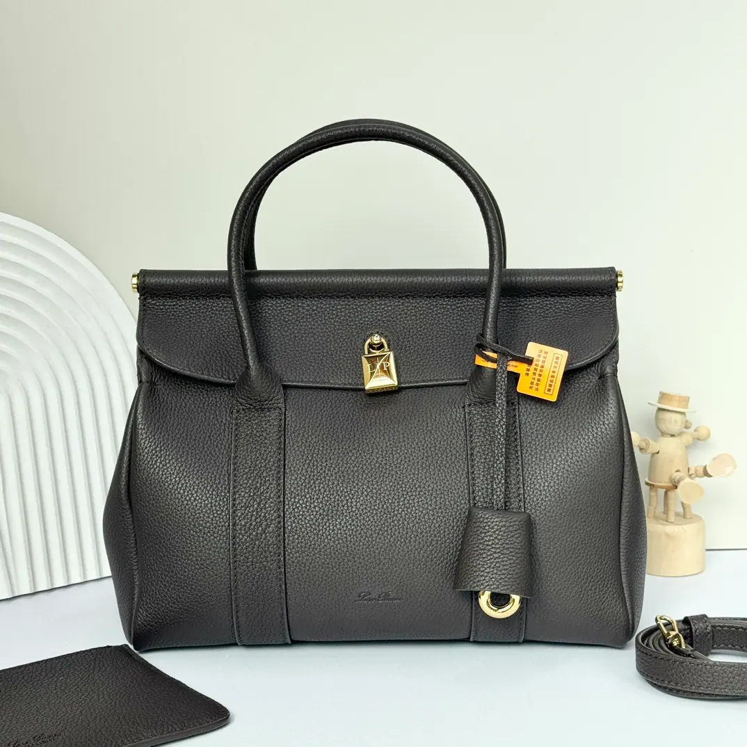 Loro Piana Room 包 L25 FAP6560 25×18×12.5cm