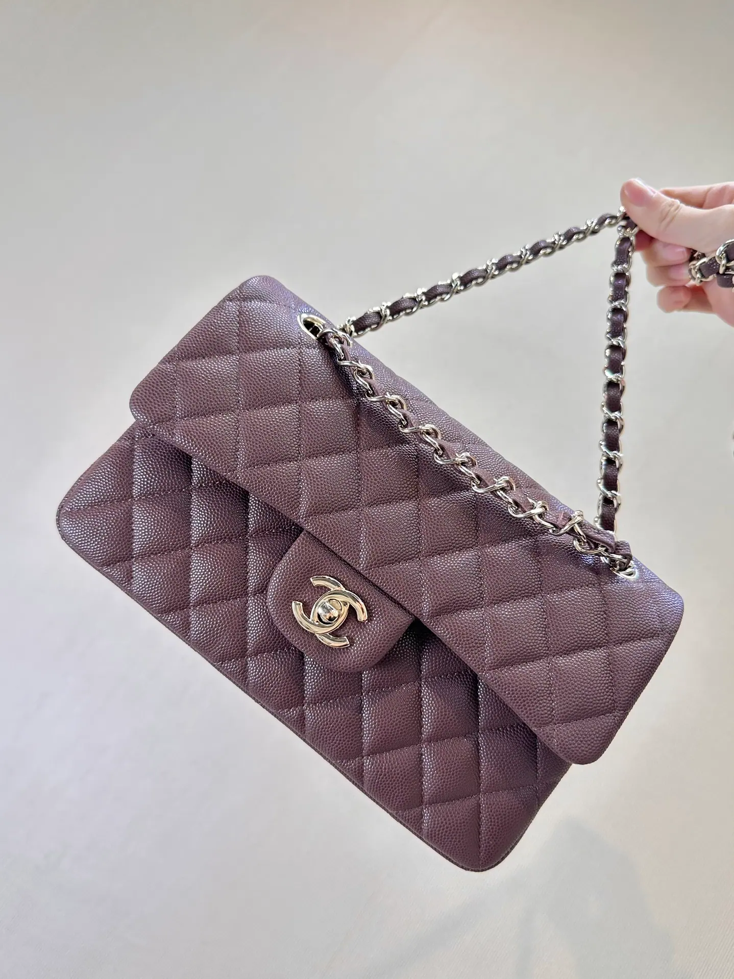 ƆC Classic Caviar Flap Bag Medium 25cm 112