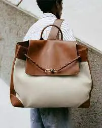 Bottega Veneta Andiamo 背包 789039 40*48*20cm