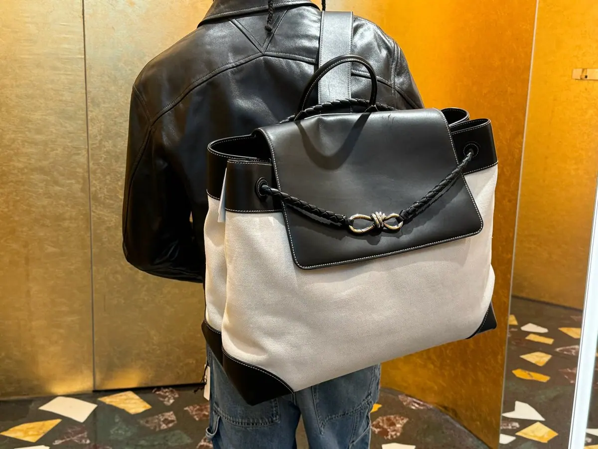Bottega Veneta Andiamo 後背包 789039 40*48*20cm
