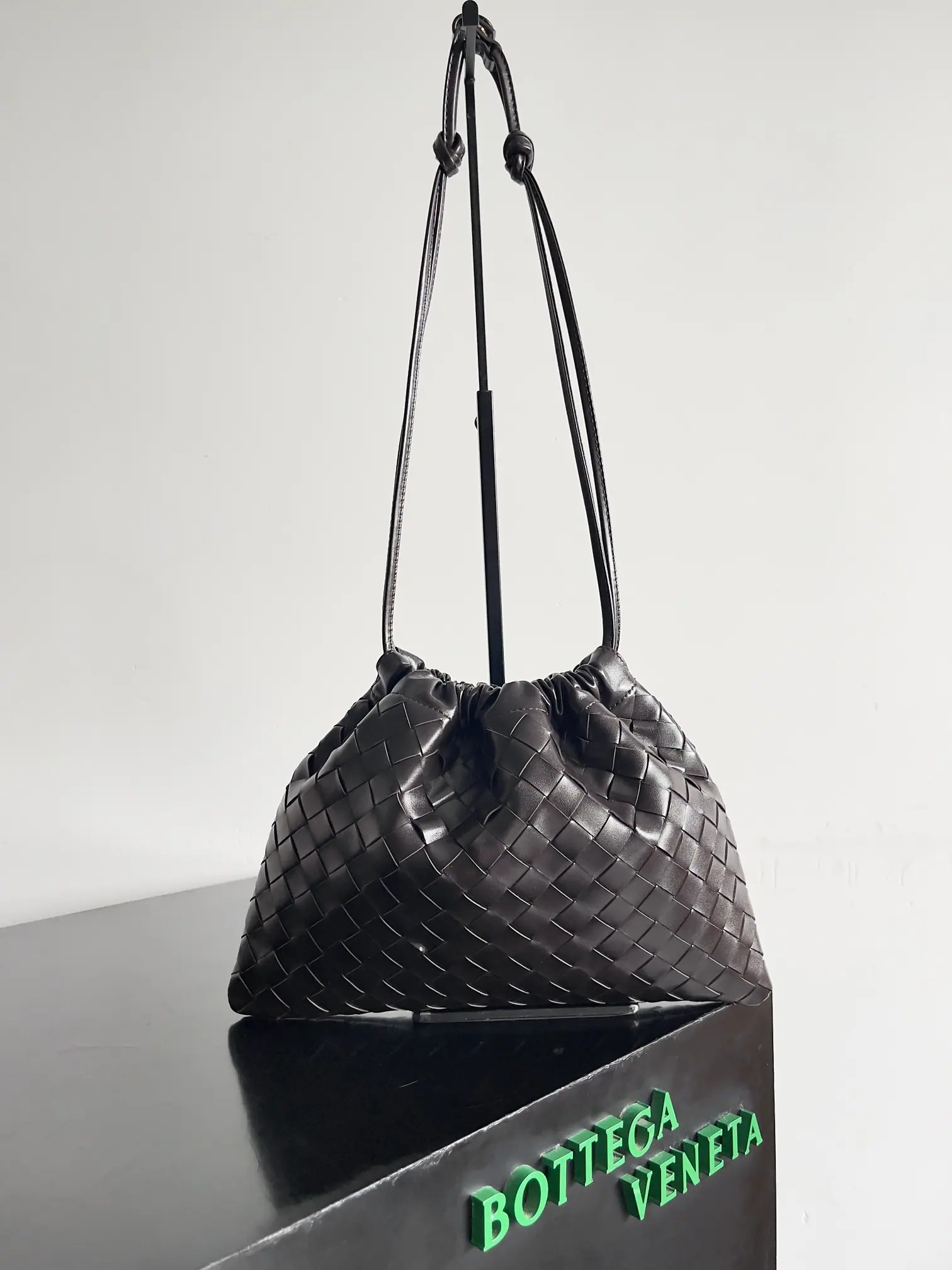 Bottega Veneta 防尘袋 女士单肩包 796728 32*23*1cm