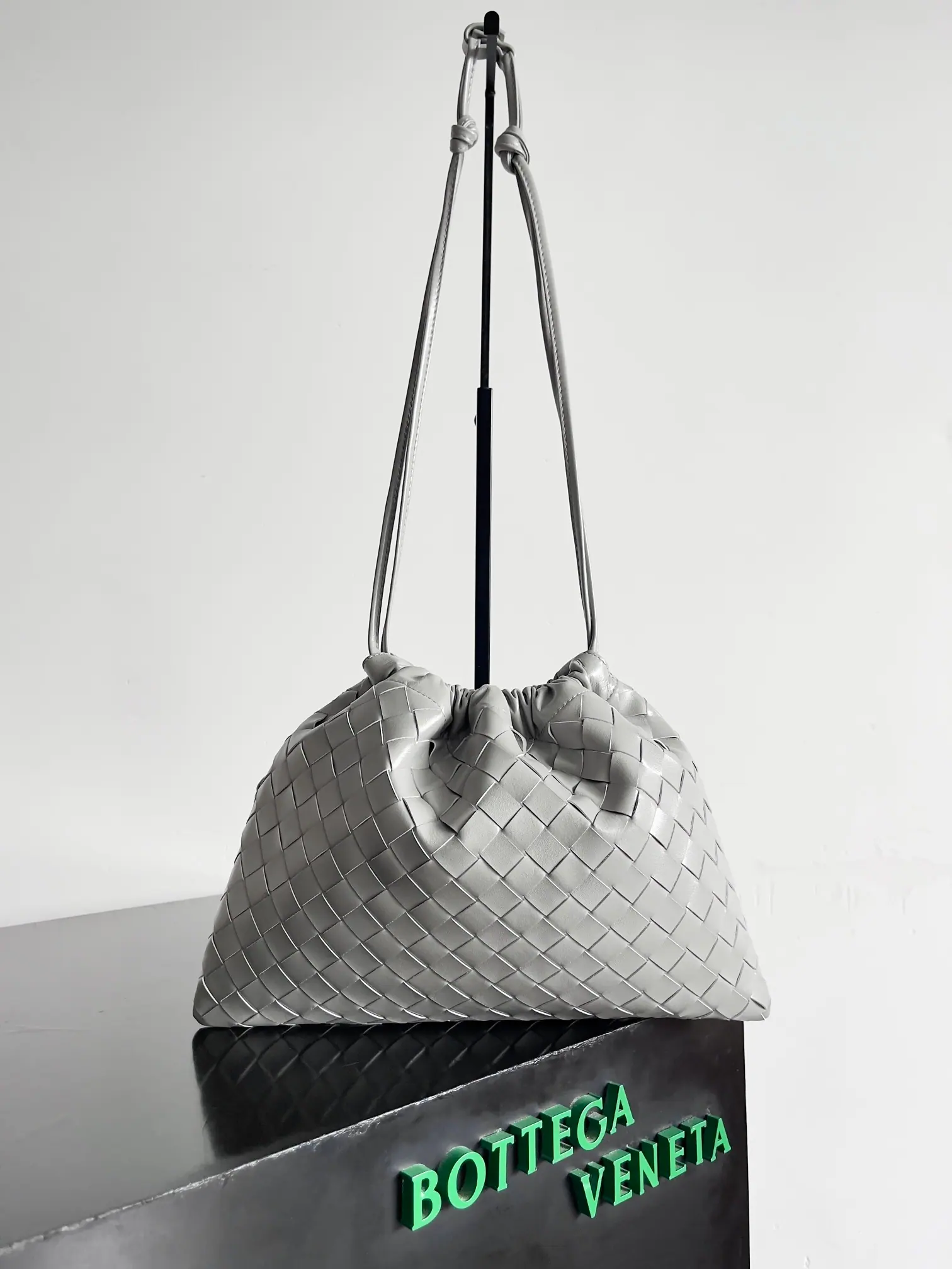 Bottega Veneta 防尘袋 女士单肩包 796728 32*23*1cm
