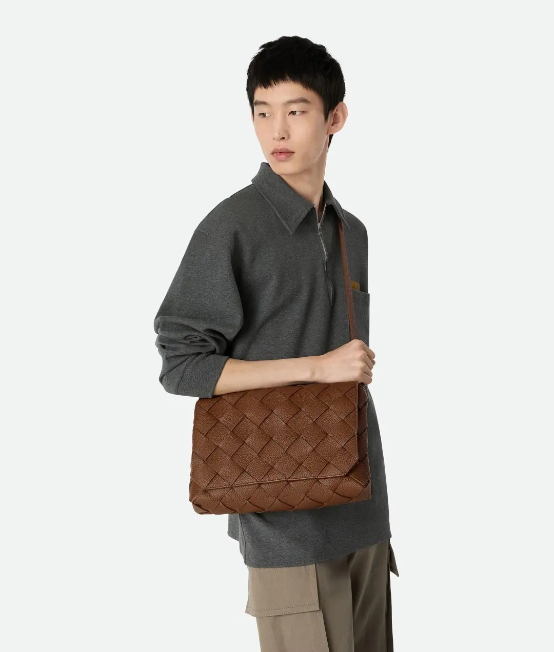 25SS Bottega Veneta M 大号 Diago 斜挎邮差包 815796 32*21.5*5cm