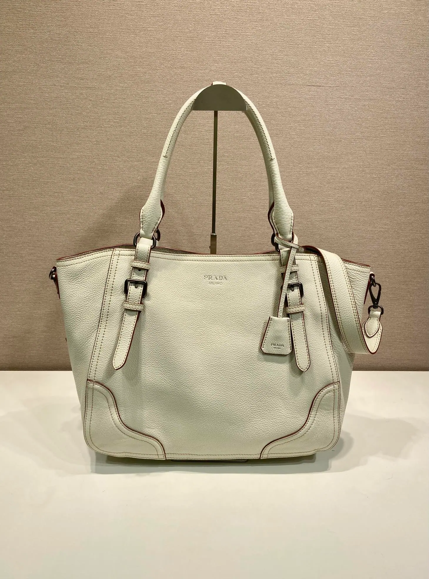 普拉达 Prada 大号皮革托特包 1BG602 38x32x14cm
