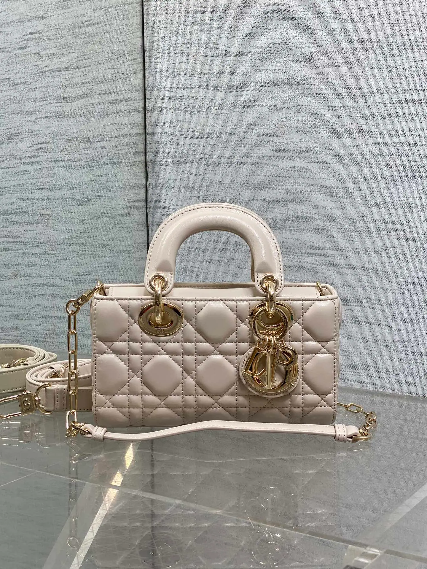 迪奥 Lady D-Joy 手袋 mini 19*5.5*10.5cm
