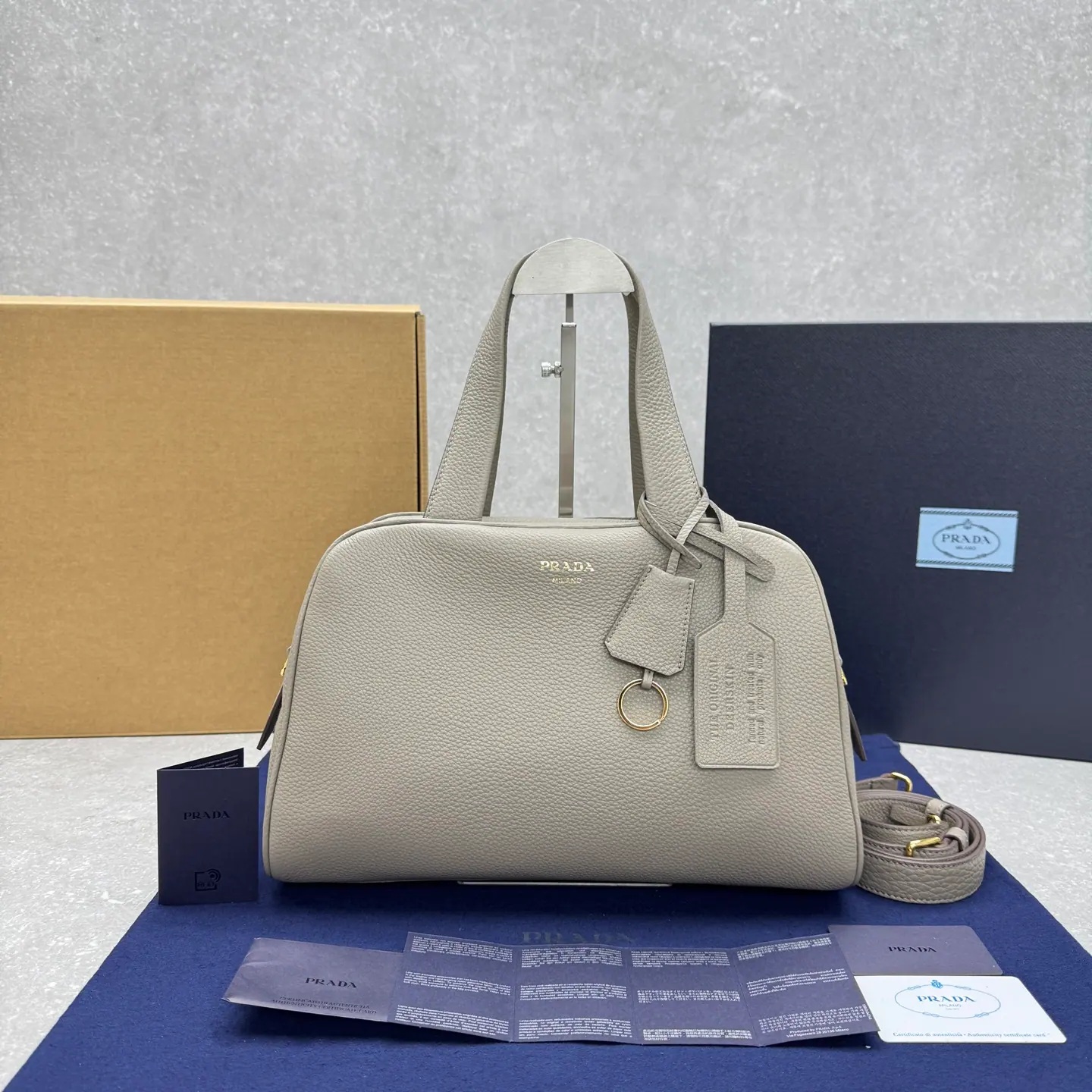 普拉达大号皮革手提包 1BB148 34×15cm