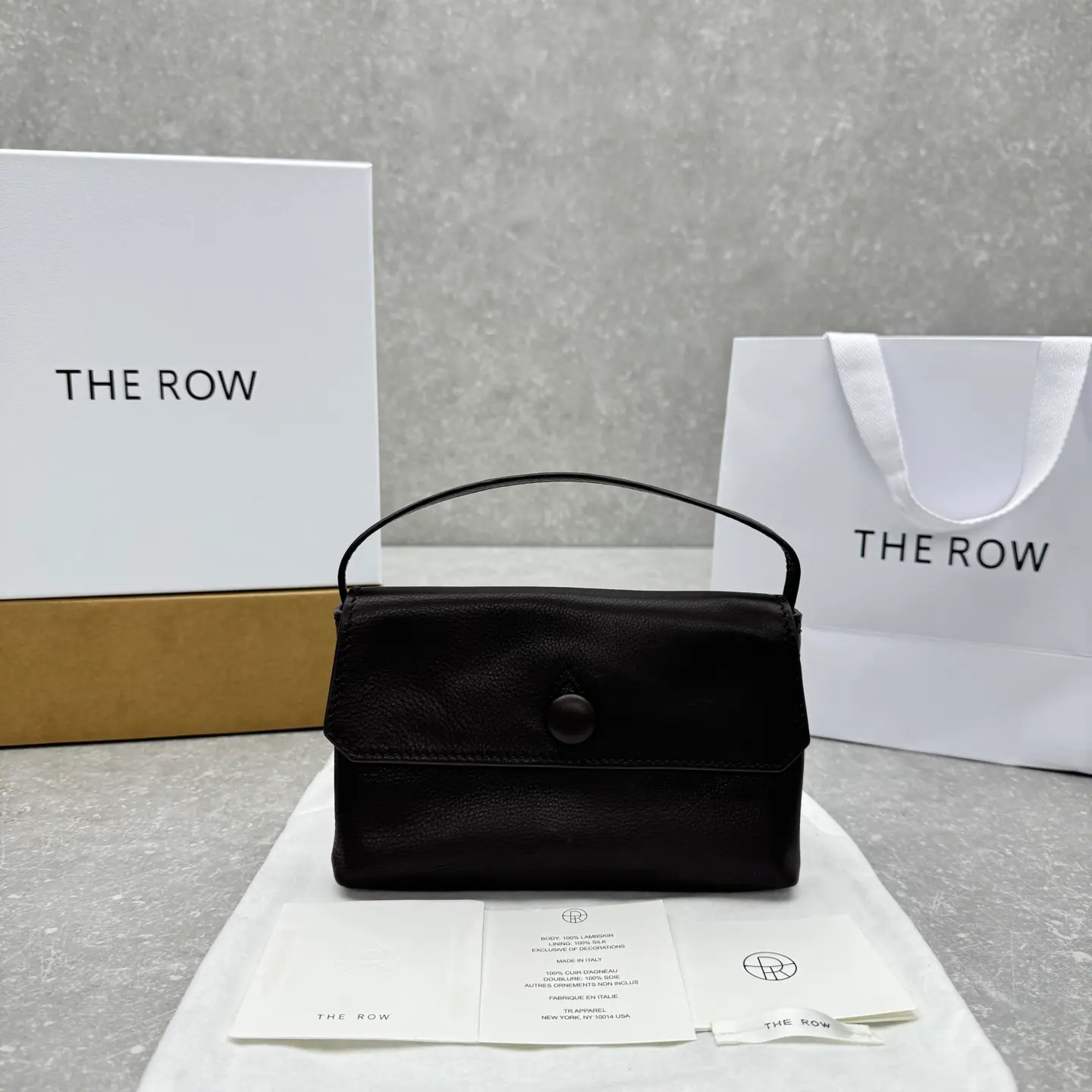 The Row Sally 迷你包 18×3×18cm