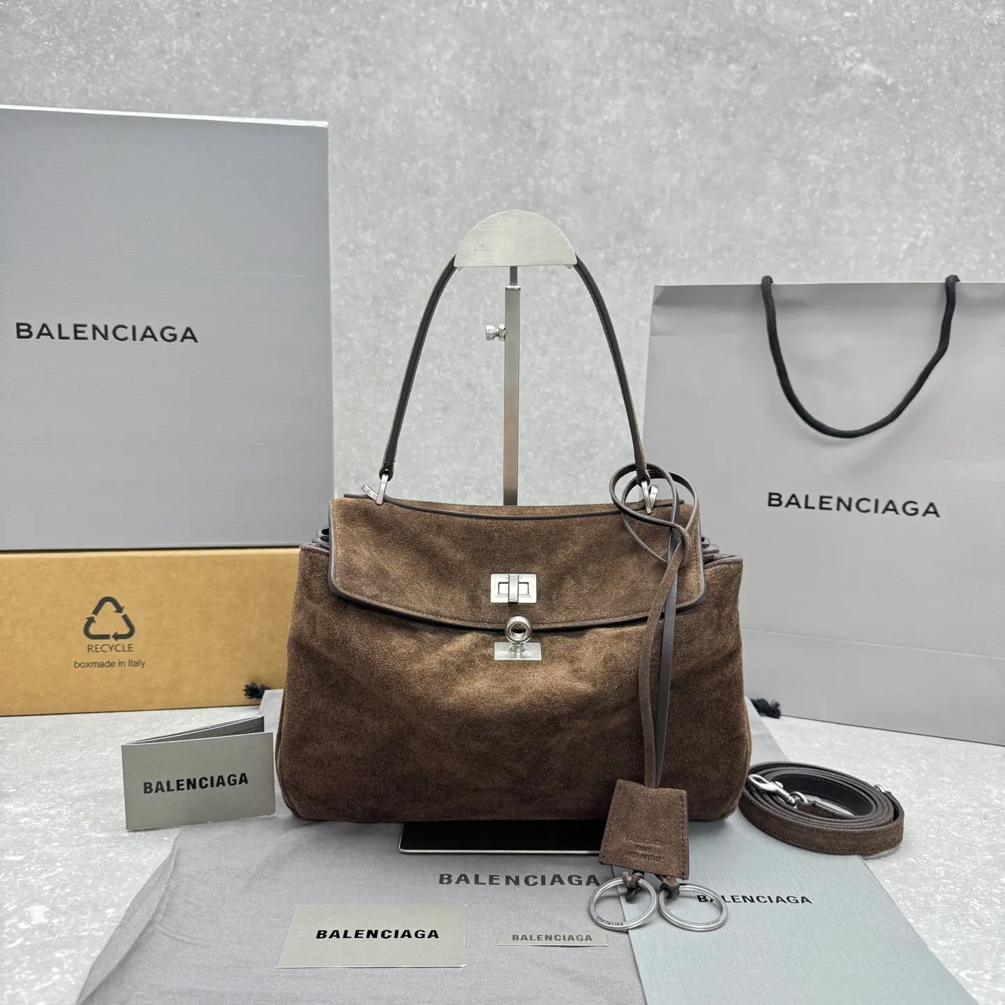 Balenciaga Rodeo 小号 28.9x20x9.9cm