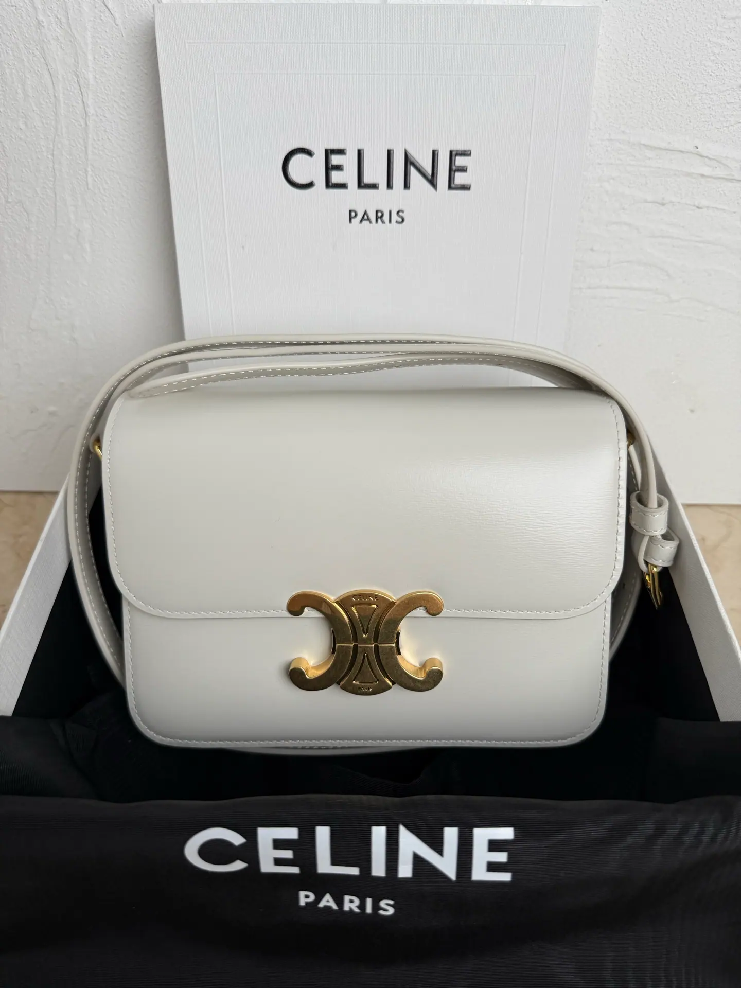 Celine Teen Triomphe 包 188423 18.5-14-6cm
