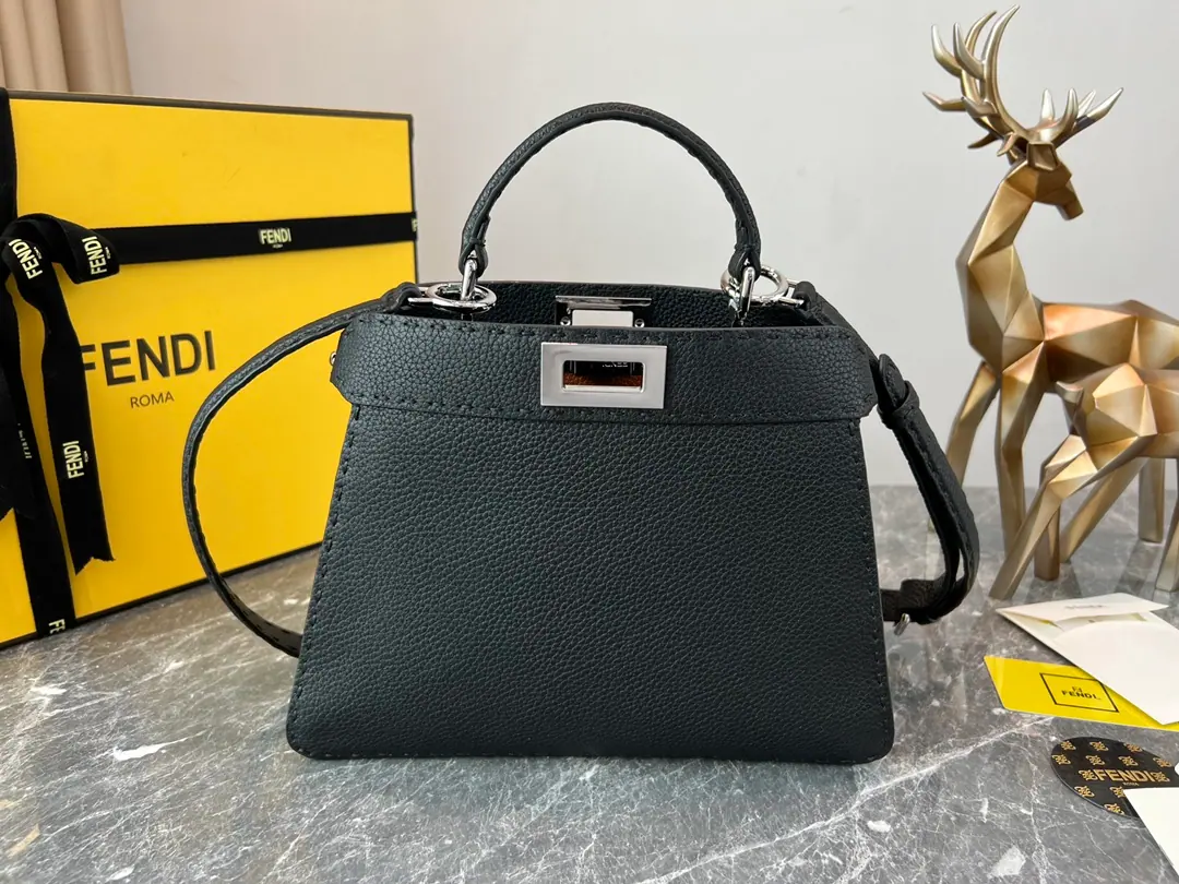 FENDI 小号 Peekaboo ISeeU 27*9.5*21cm