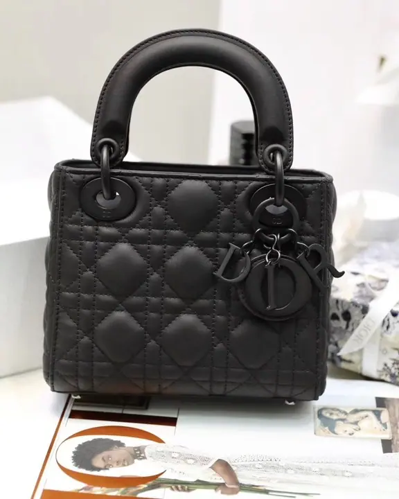 迪奥 Lady Dior mini 17*15*7cm