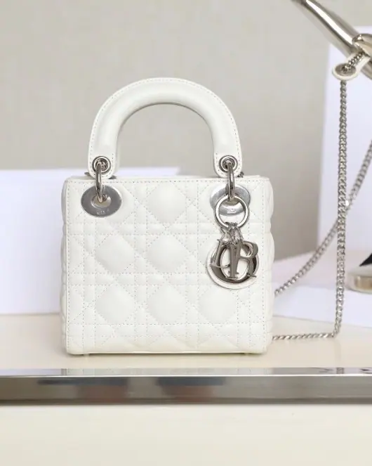 迪奥 Lady Dior 迷你 17*15*7cm