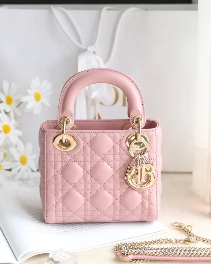 迪奥 Lady Dior 迷你 17*15*7cm