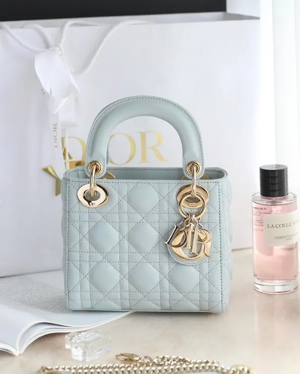 迪奥 Lady Dior 迷你 17*15*7cm
