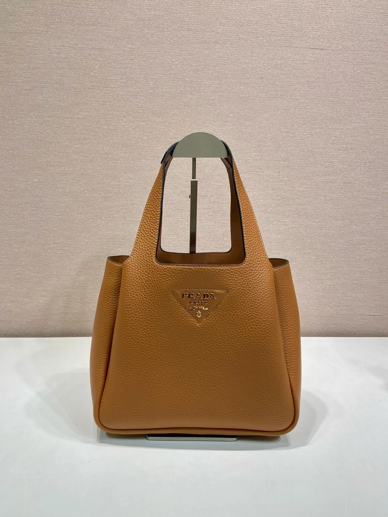 普拉达 Vitello 皮革托特包 1BG335 25x21.5x14cm