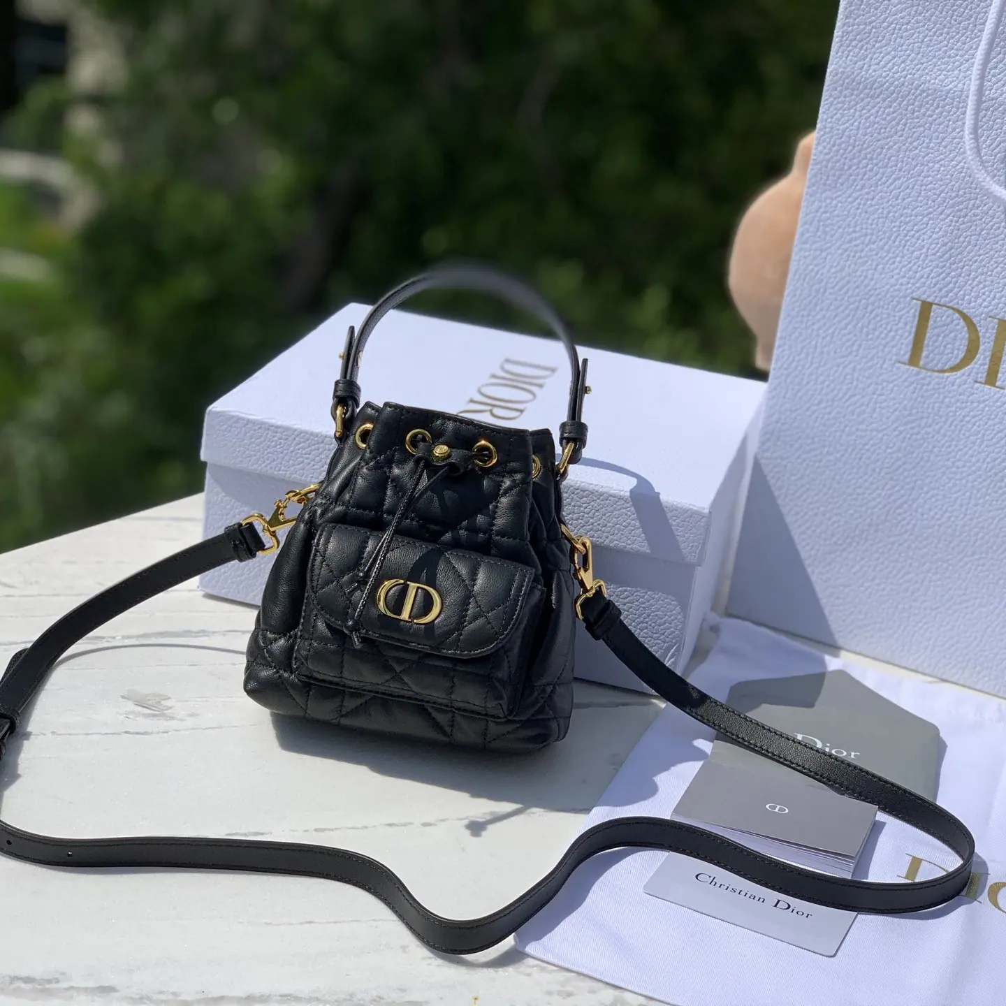 Dior Caro Nano 水桶包 14×7×15cm