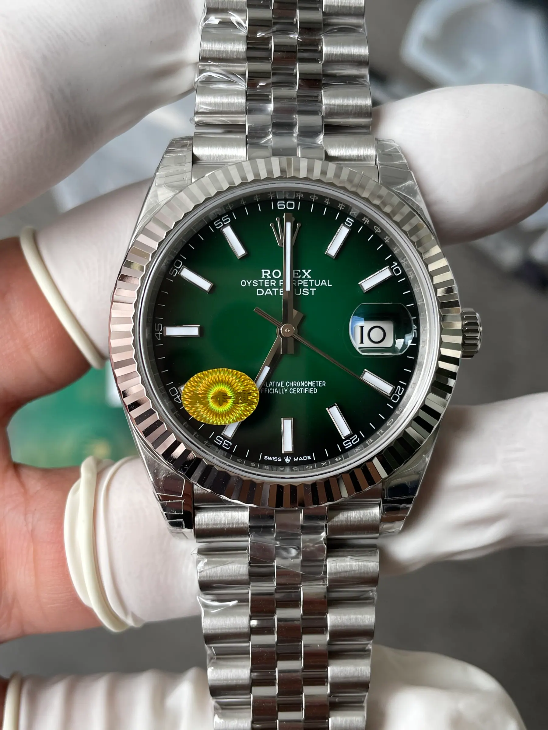 VS l 3235 自由摆轮（Free-sprung）｜41mm l 劳力士 Datejust M126334