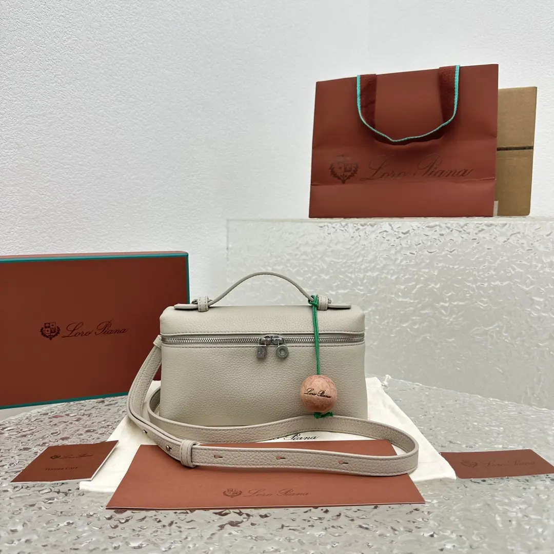 Loro Piana Extra Pocket L19 包 19×7×12cm