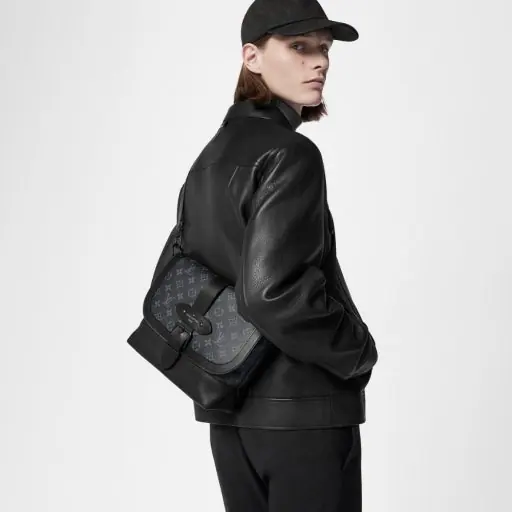 路易威登 Saumur Messenger M45911 30x23x11CM