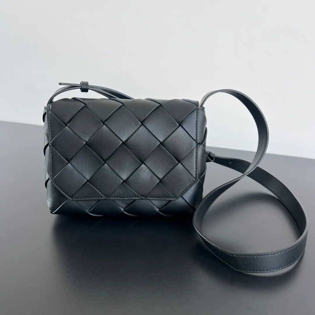 Bottega Veneta Diago 斜挎包 795637 22.5x16.5x5.5cm