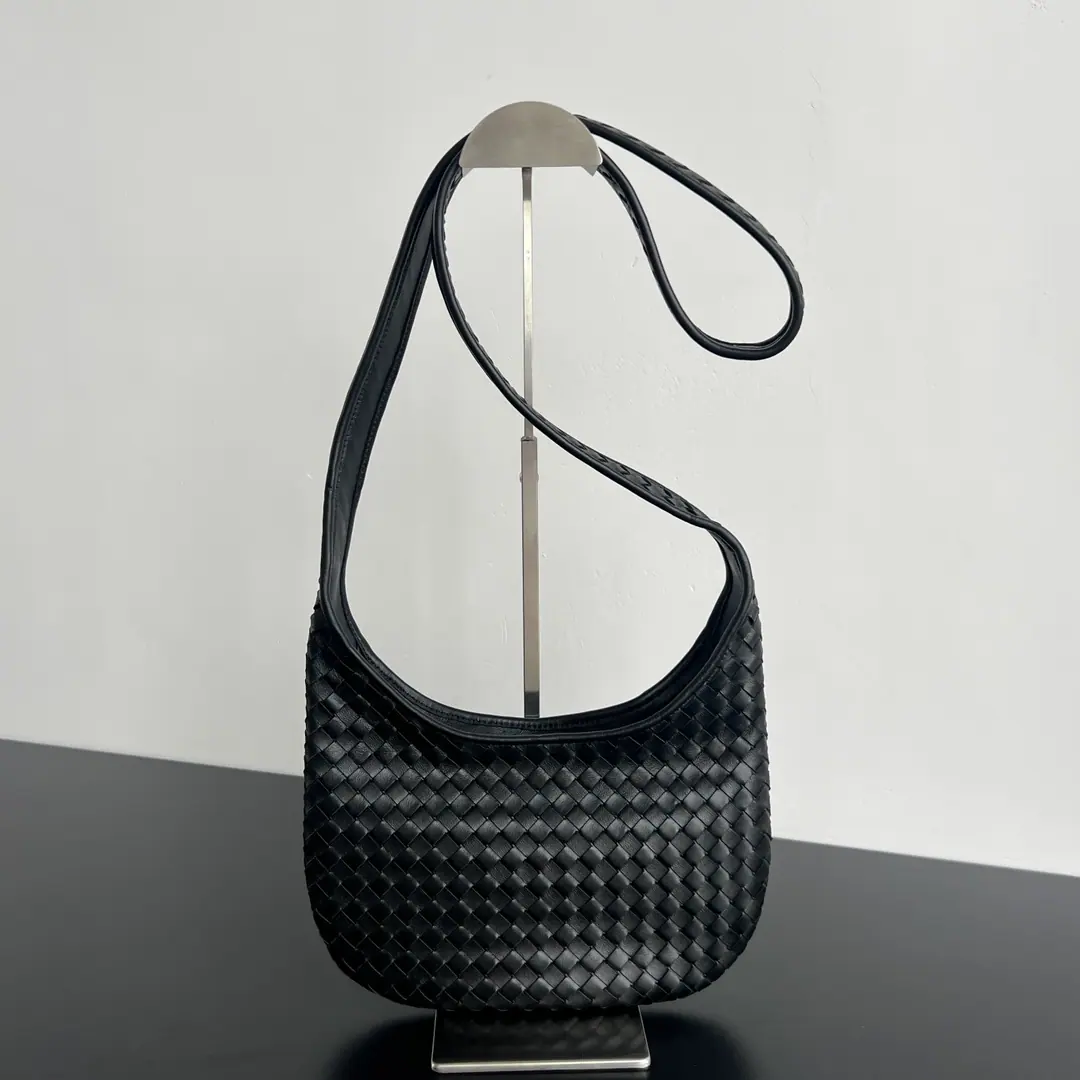 BOTTEGA VENETA 小号 Veneto 836918 27x17x2.5cm 肩带 56.5cm