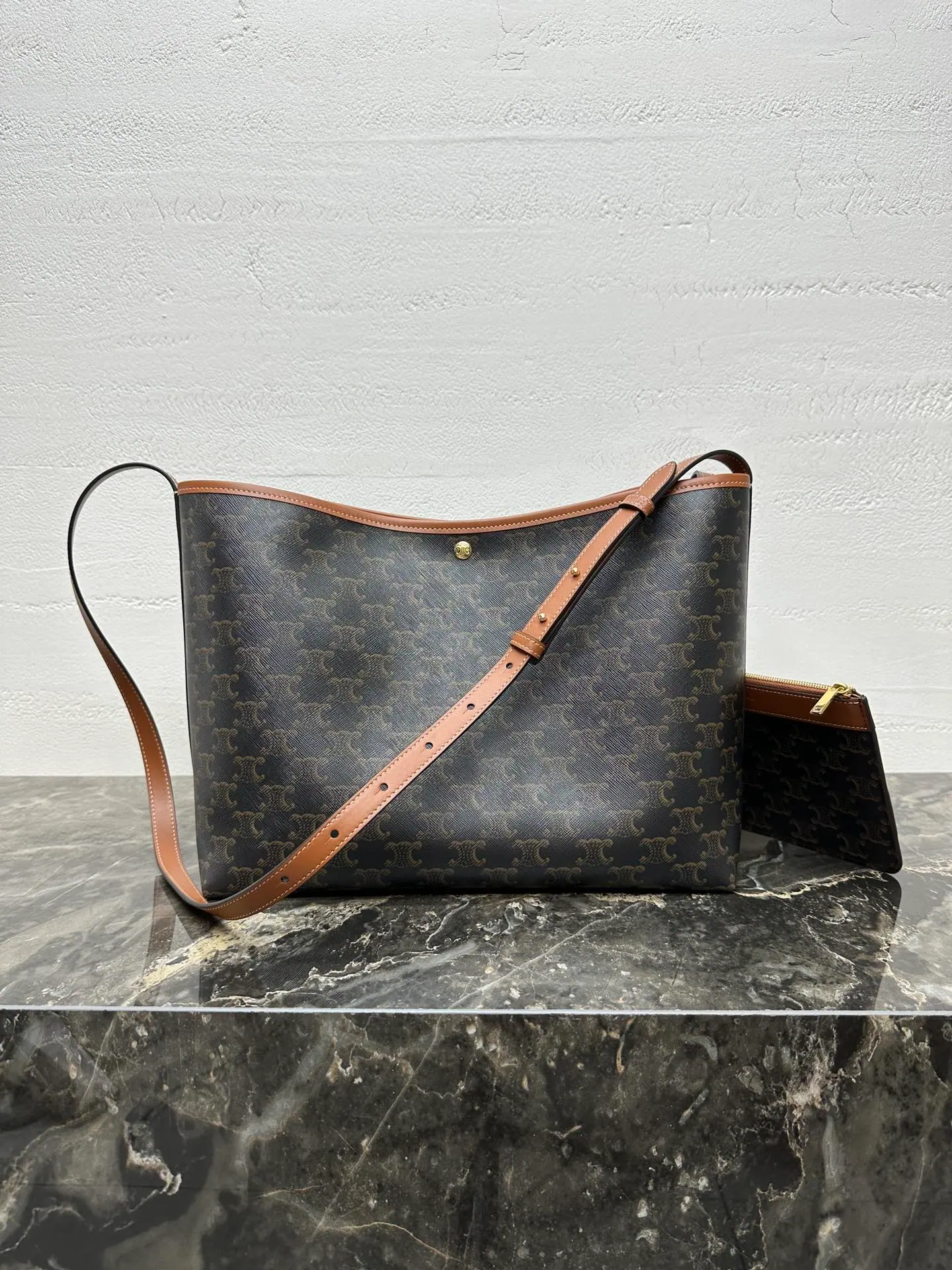 CELINE Soft Shopper 标志帆布包｜托特包 32.5 x 24.5 x 14cm