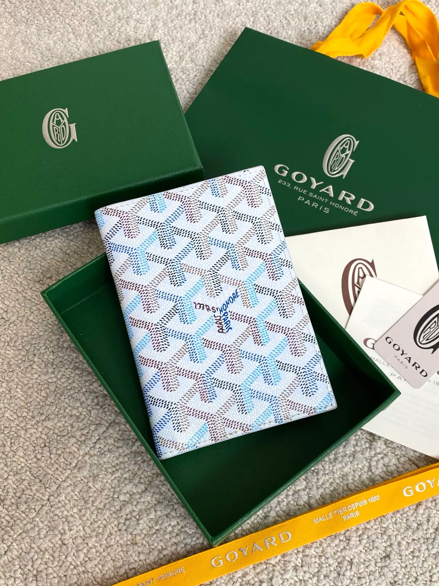 Goyard护照夹 1.5 cm x 10 cm x14cm