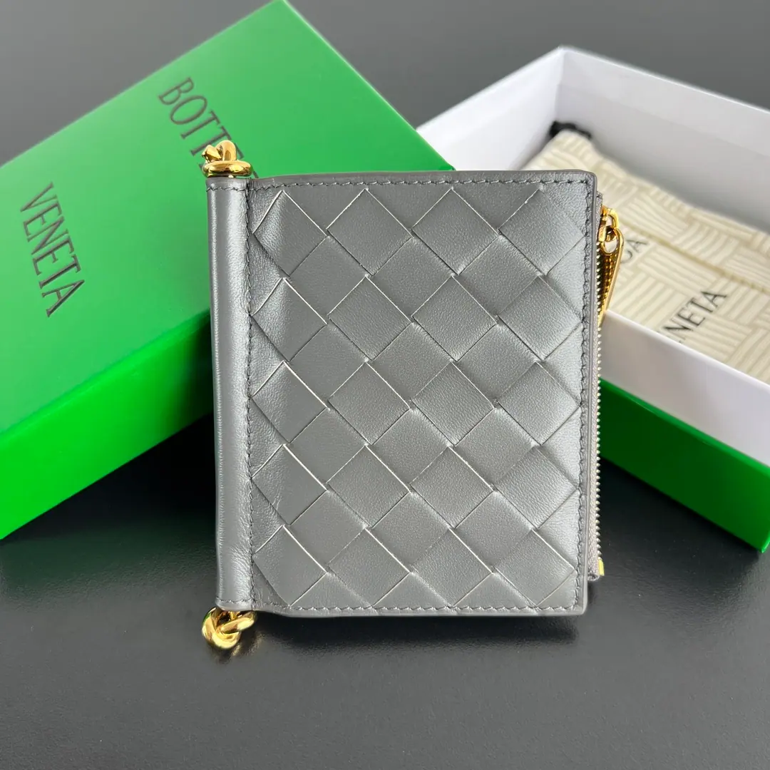Bottega Veneta Solstice 小号对折钱包 浅米色 788055
