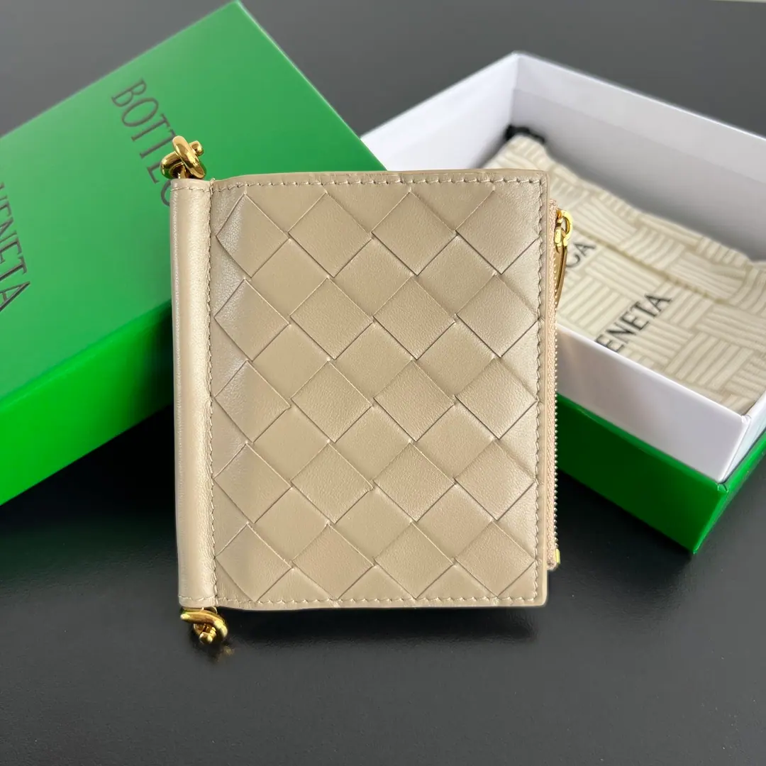 Bottega Veneta Solstice 小号双折钱包 奶油色 788055