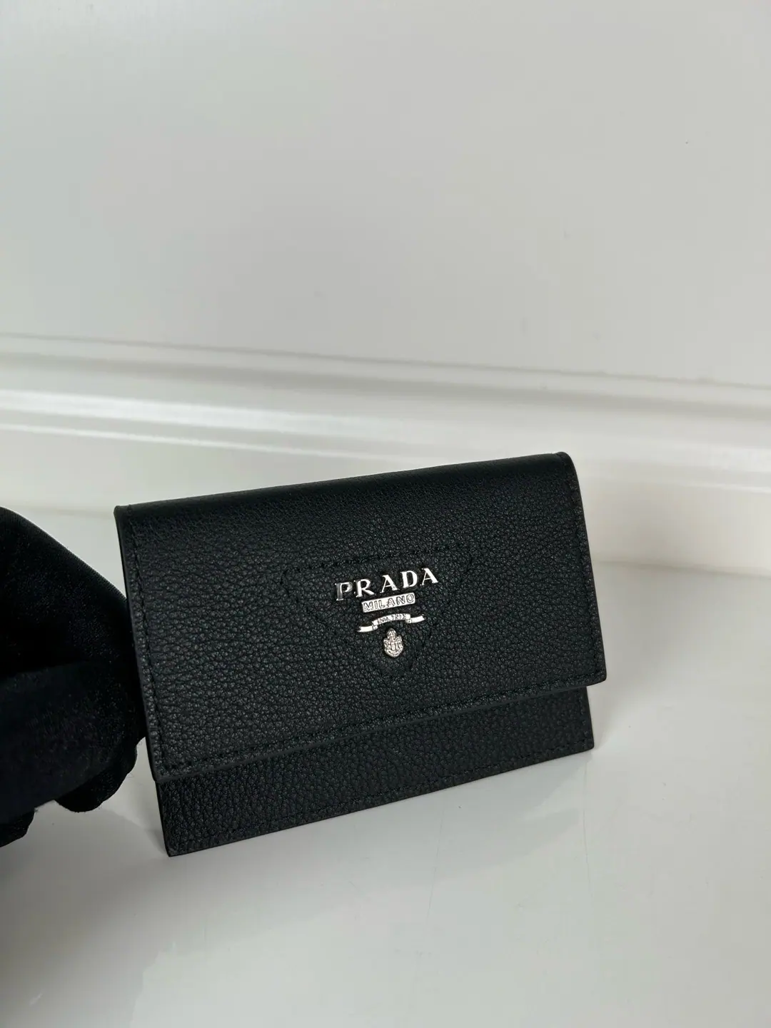 普拉达 Saffiano 卡片钱包 1MF028