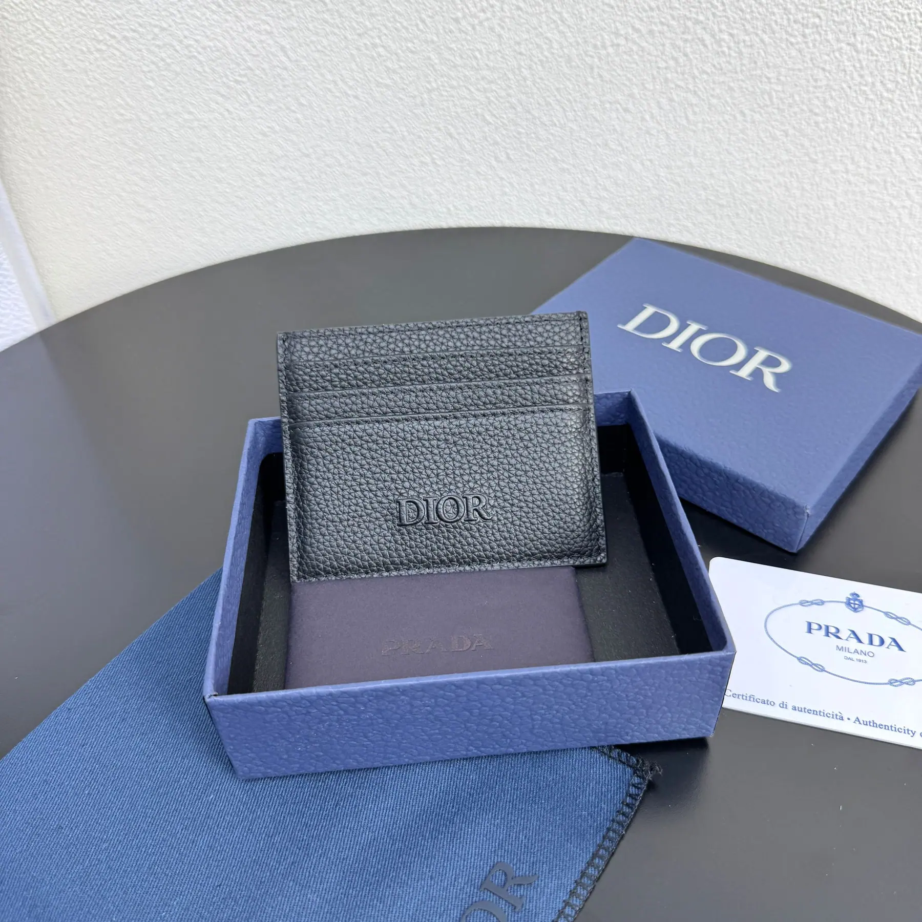 Dior Privé卡包