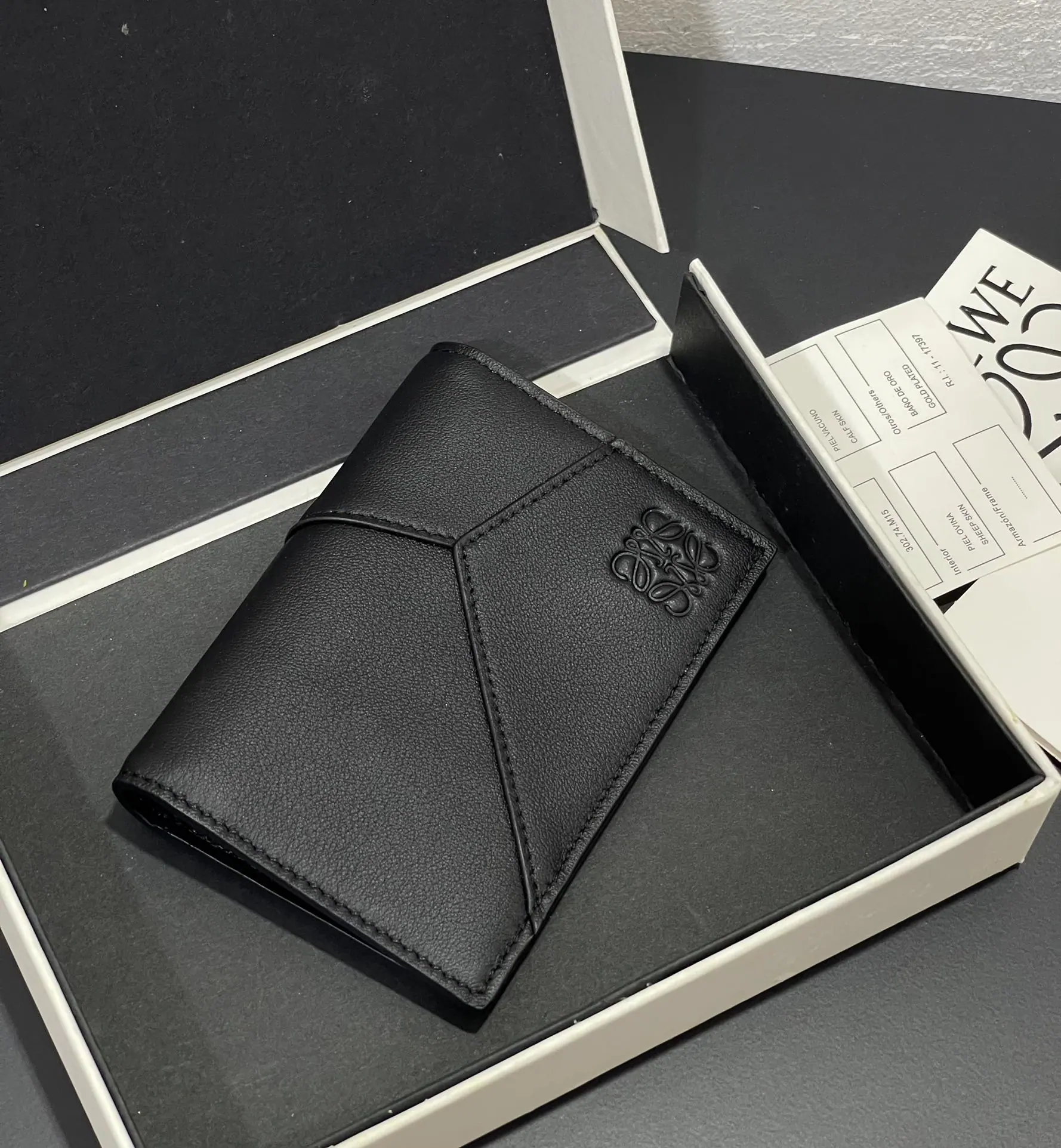 罗意威 Puzzle Edge 双折卡包