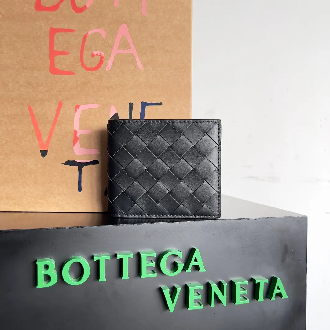 Bottega Veneta 编织翻盖钱包 605721 11*9.5*1cm