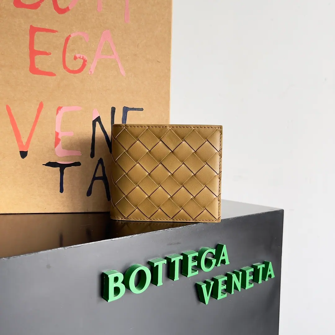Bottega Veneta 编织翻盖钱包 605721 11*9.5*1cm