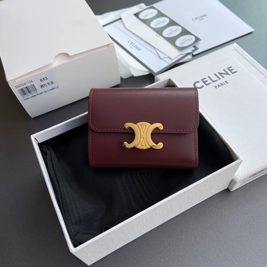 Triomphe 闪亮皮革短款钱包 10L653DS3 w9.5×h7.5×3cm