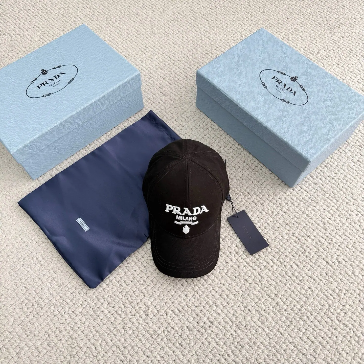 Prada 棒球帽 卡其色 刺绣 标志 1HC274