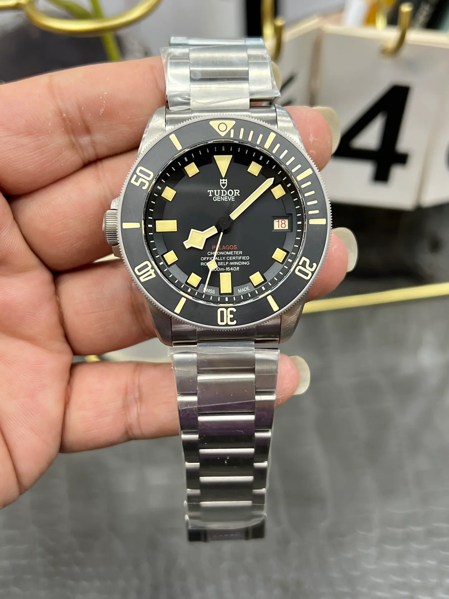 XF l 9015 l 42mm l 帝舵 Pelagos Ultra m25610tnl-0001
