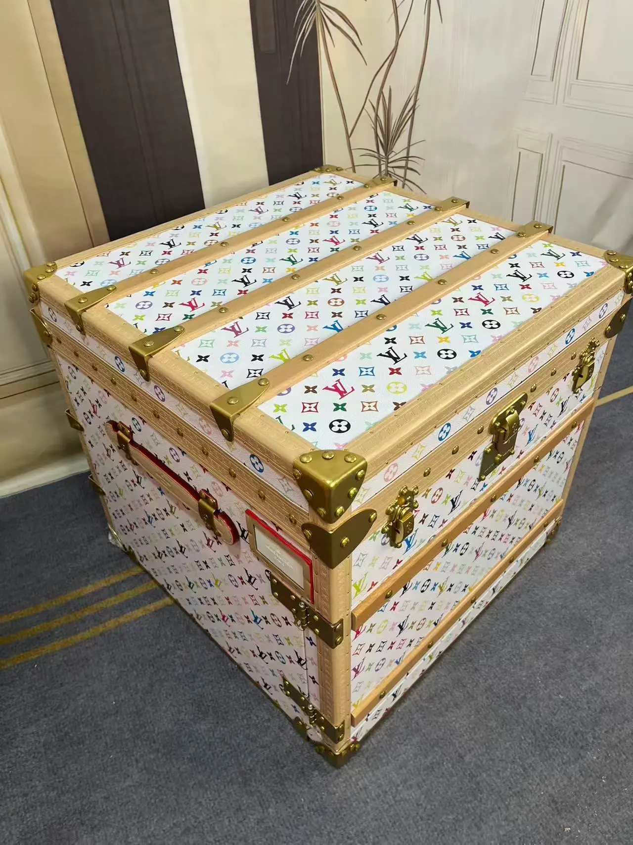 M10025 LV x TM 音乐 56.5 x 52 x 56.5 cm