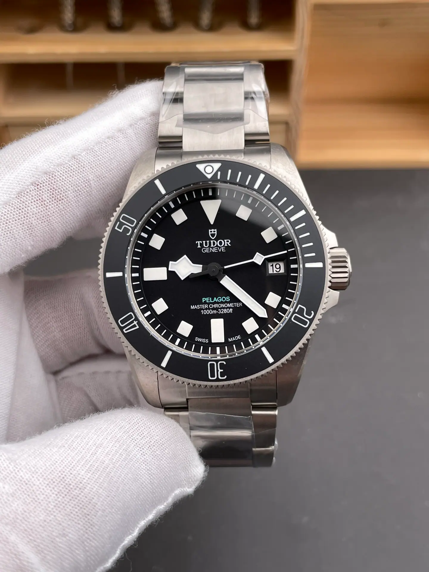 ZF l 2824 l 43mm l 帝舵 Pelagos Ultra m2543c1a7nu-0001 钛金属