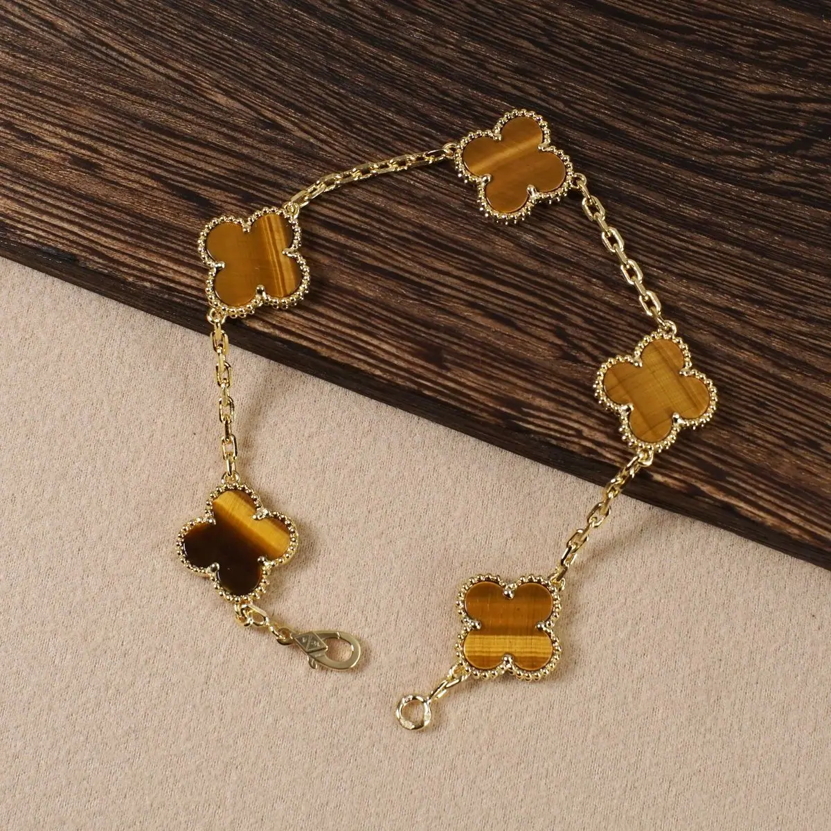 Van Cleef & Arpels -梵克雅宝Pure Alhambra手链