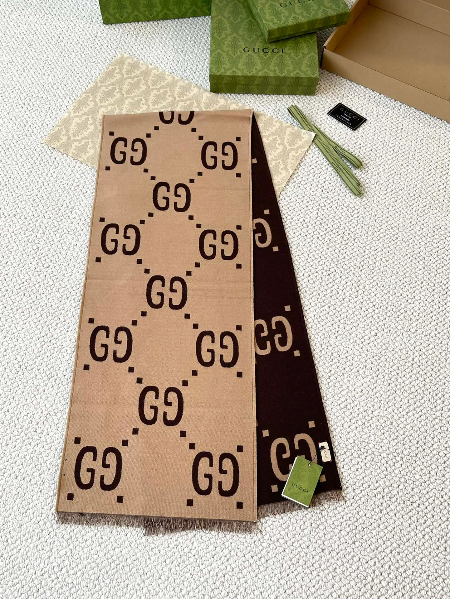古驰 GG 羊毛围巾