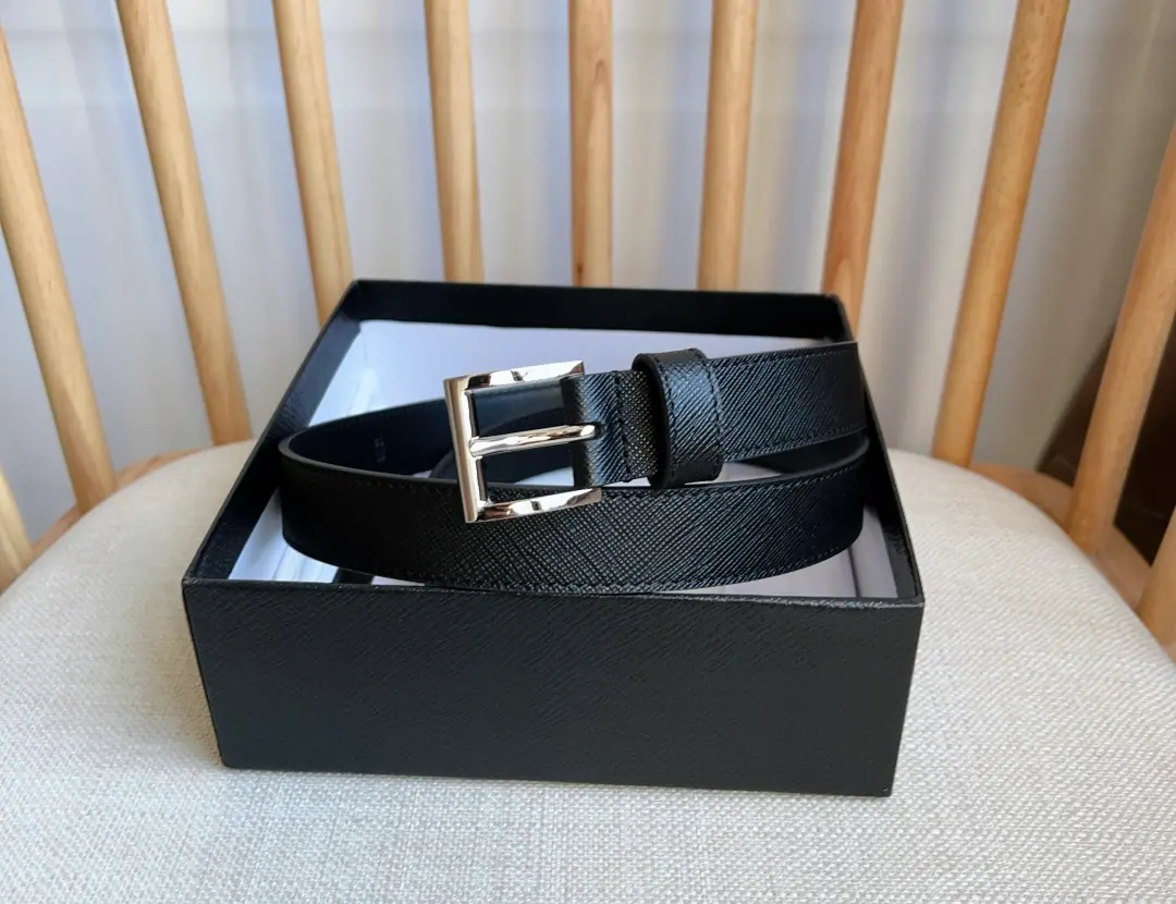 Prada Saffiano 皮革腰带 2.5cm