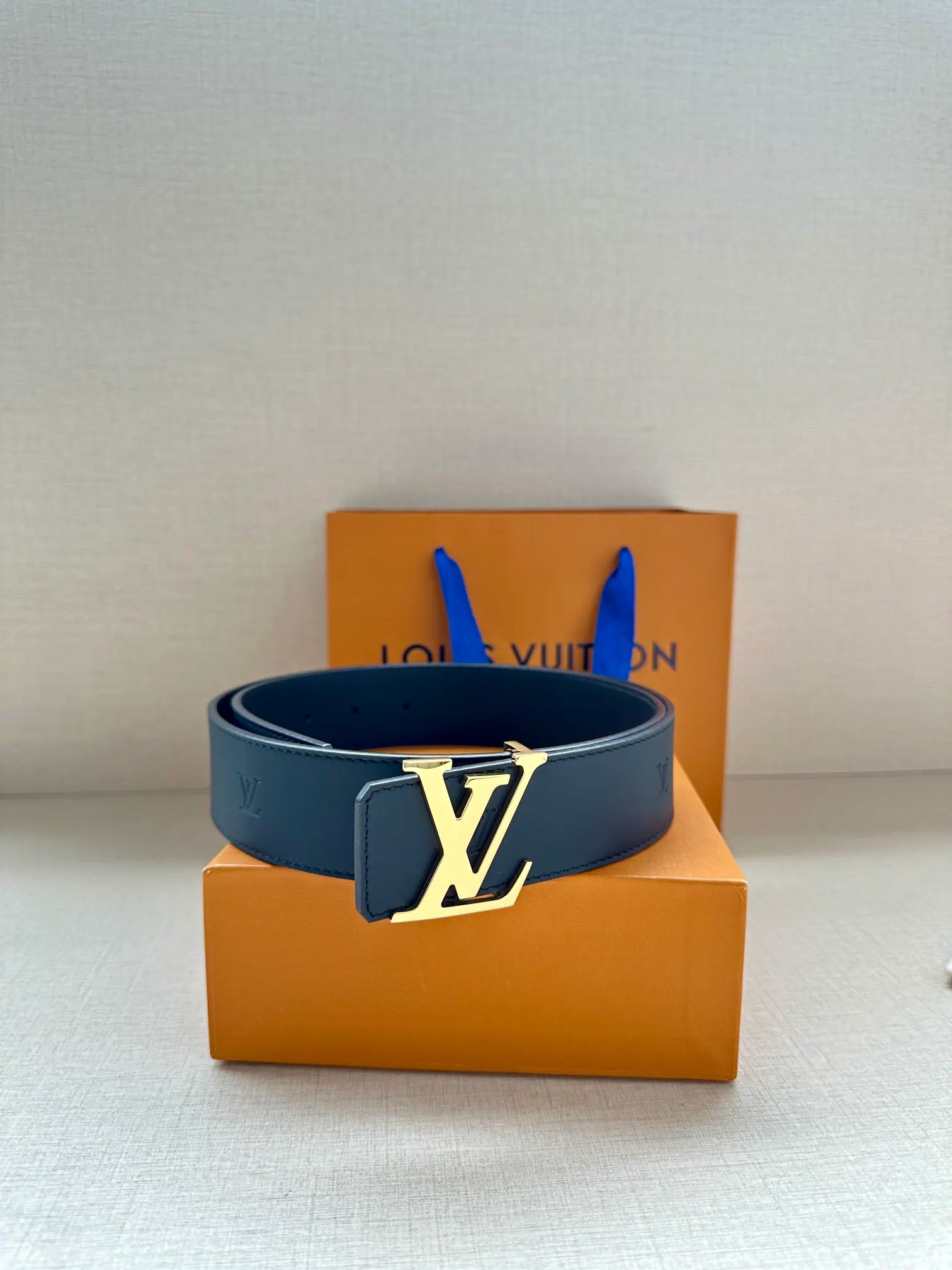 LV Initiales Blason 腰带 40mm