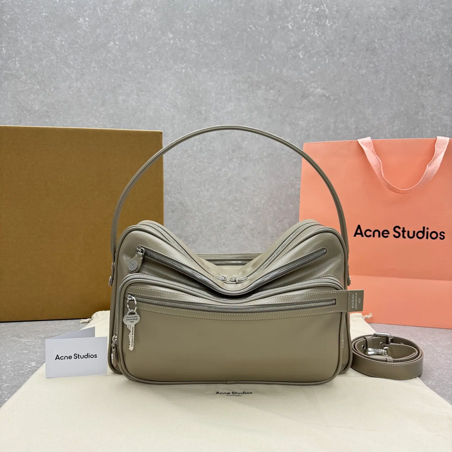 Acne Studios 棕色相机单肩包 45×12×26cm