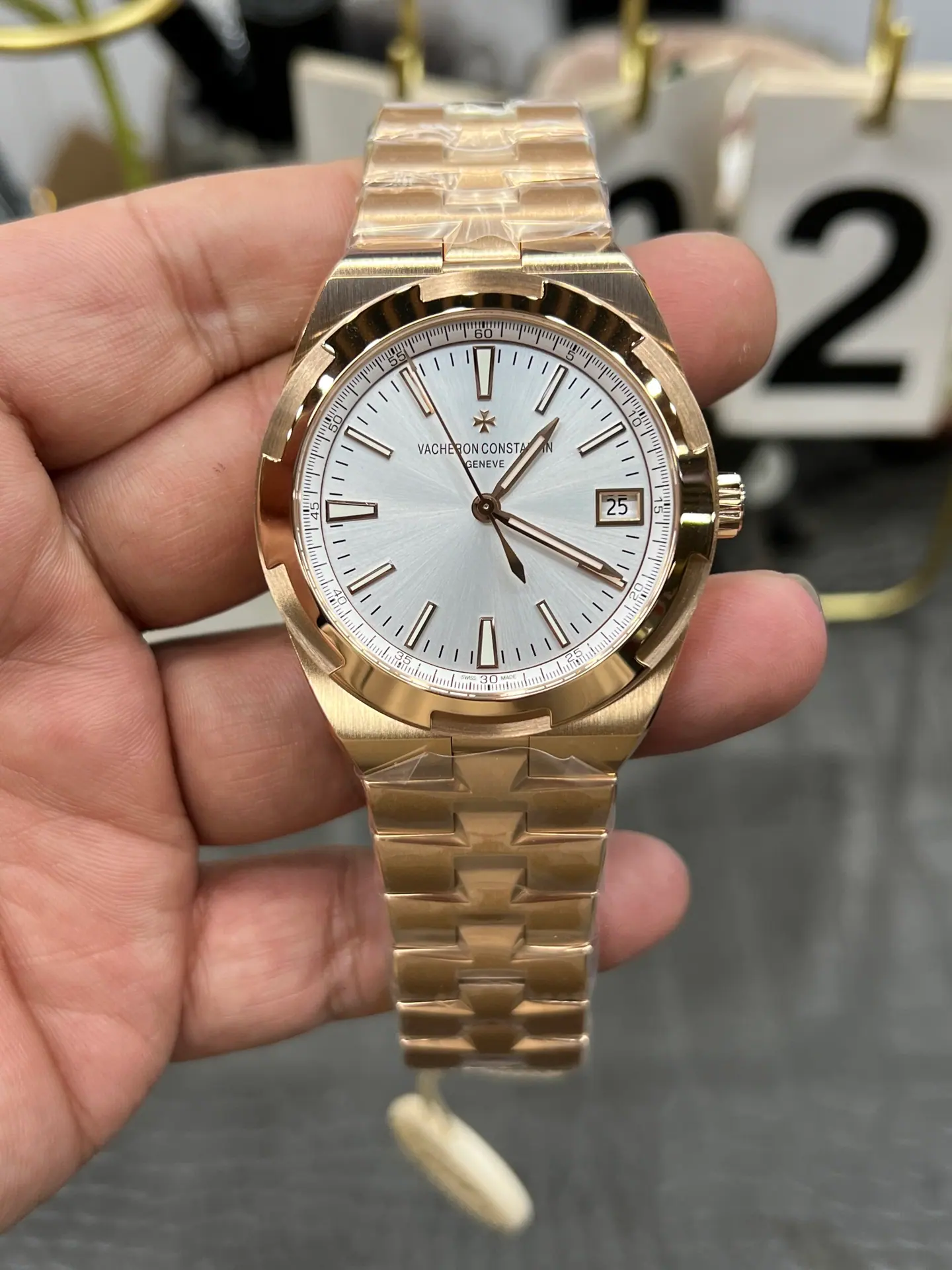 PPF|Cal.5100机芯|41mm|江诗丹顿Overseas 4500V