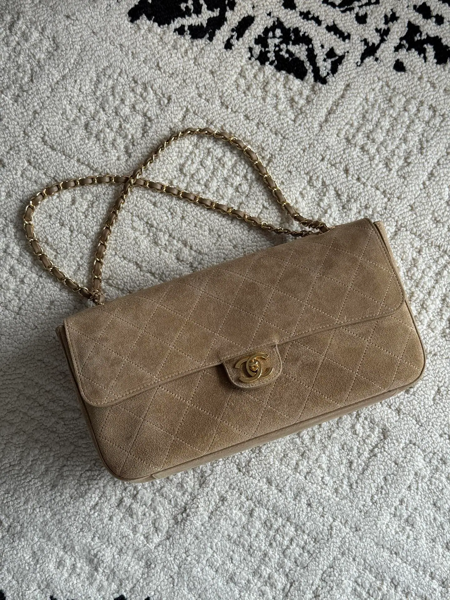 ƆC 26S CF Maxi Flap Bag 33cm