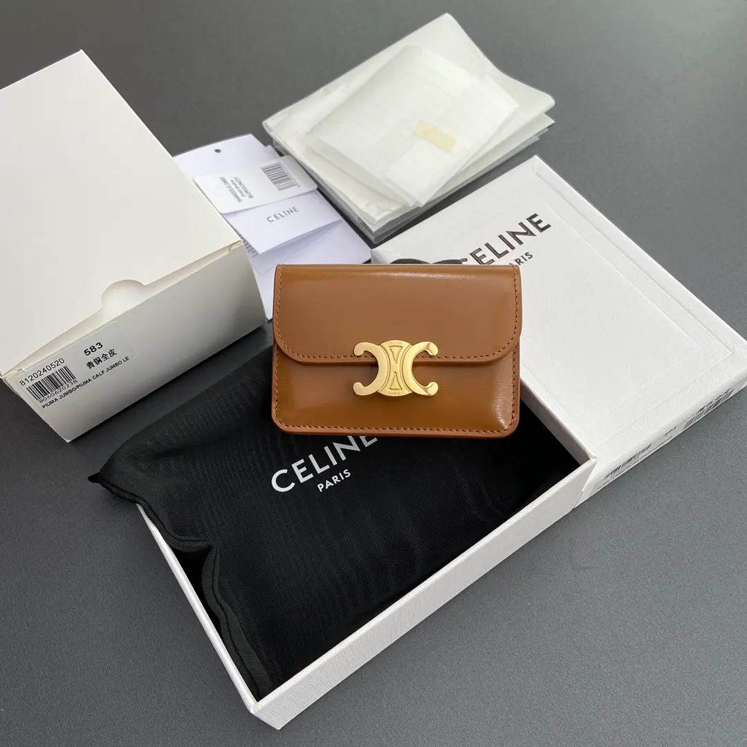 CELINE 小牛皮翻盖卡包 Light 10I582CPJ.04LU
