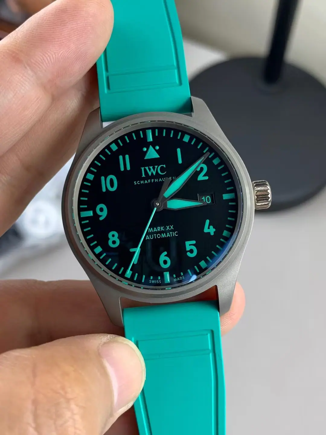M+｜I9015 机芯 l 40mm l IWC 飞行员马克20 IW328210
