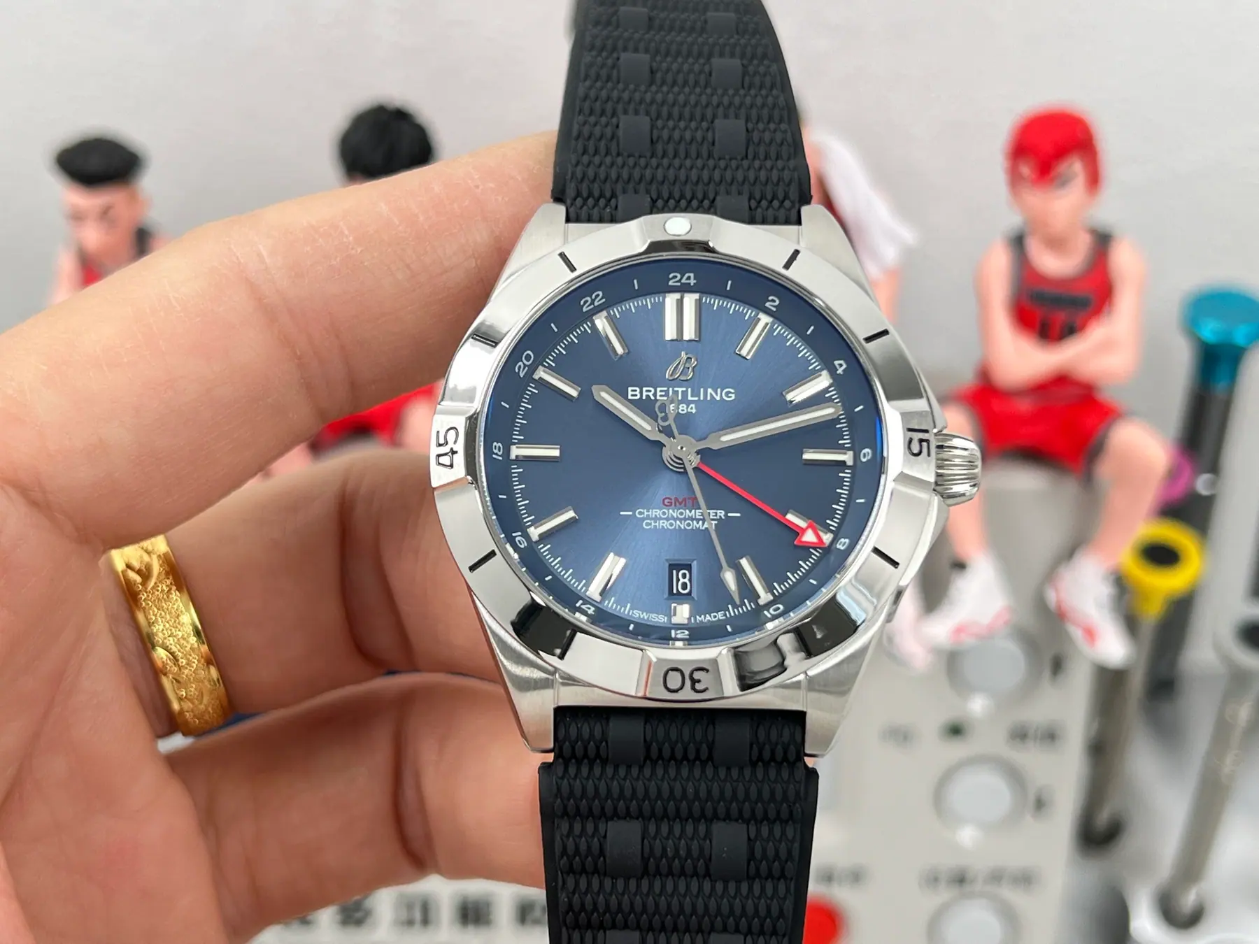BLS l 40mm l 百年灵机械计时自动 GMT 40 - A32398101C1A1